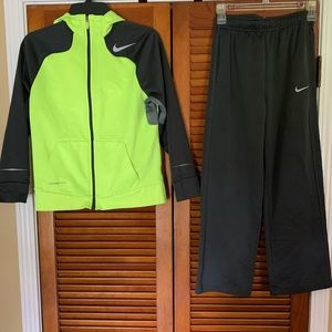 Nike track suit